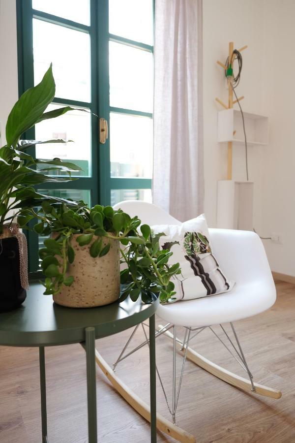 La Casa Di Ringhiera Apartment อัลบา ภายนอก รูปภาพ