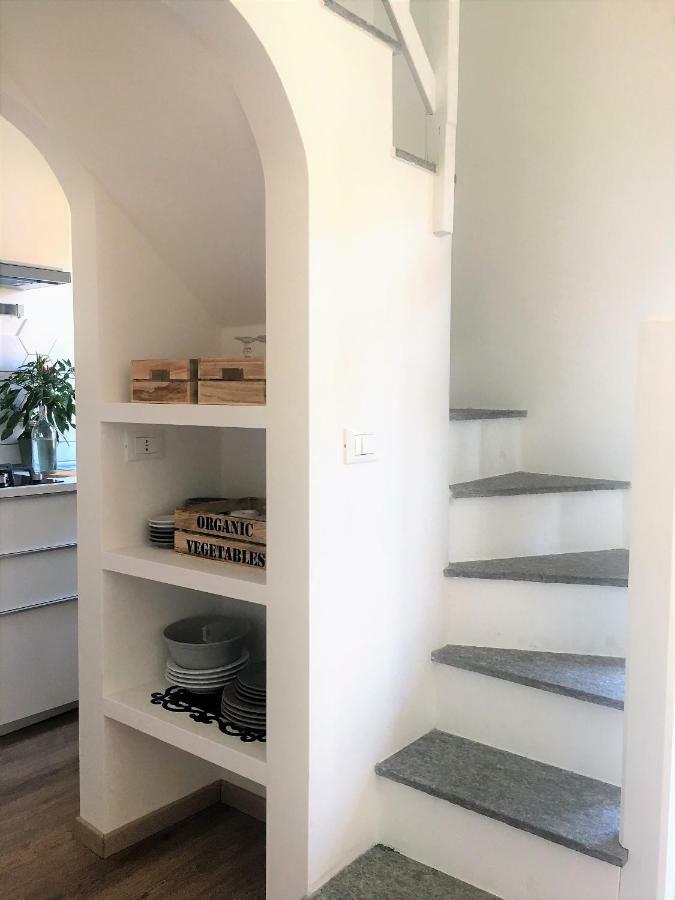 La Casa Di Ringhiera Apartment อัลบา ภายนอก รูปภาพ