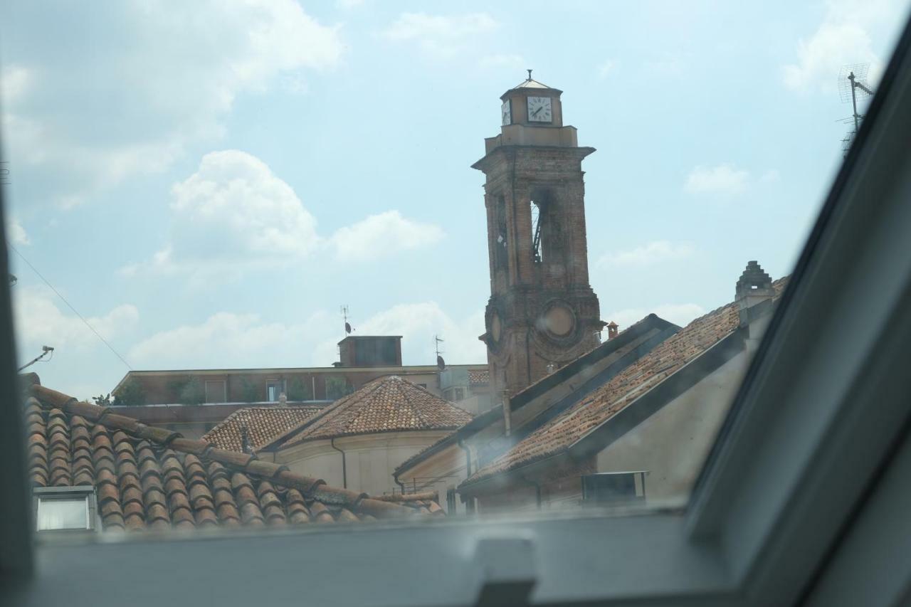 La Casa Di Ringhiera Apartment อัลบา ภายนอก รูปภาพ
